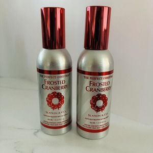 Bath & Body Works Frosted Cranberry Concentrated Room Spray 1.5 oz Set of 2